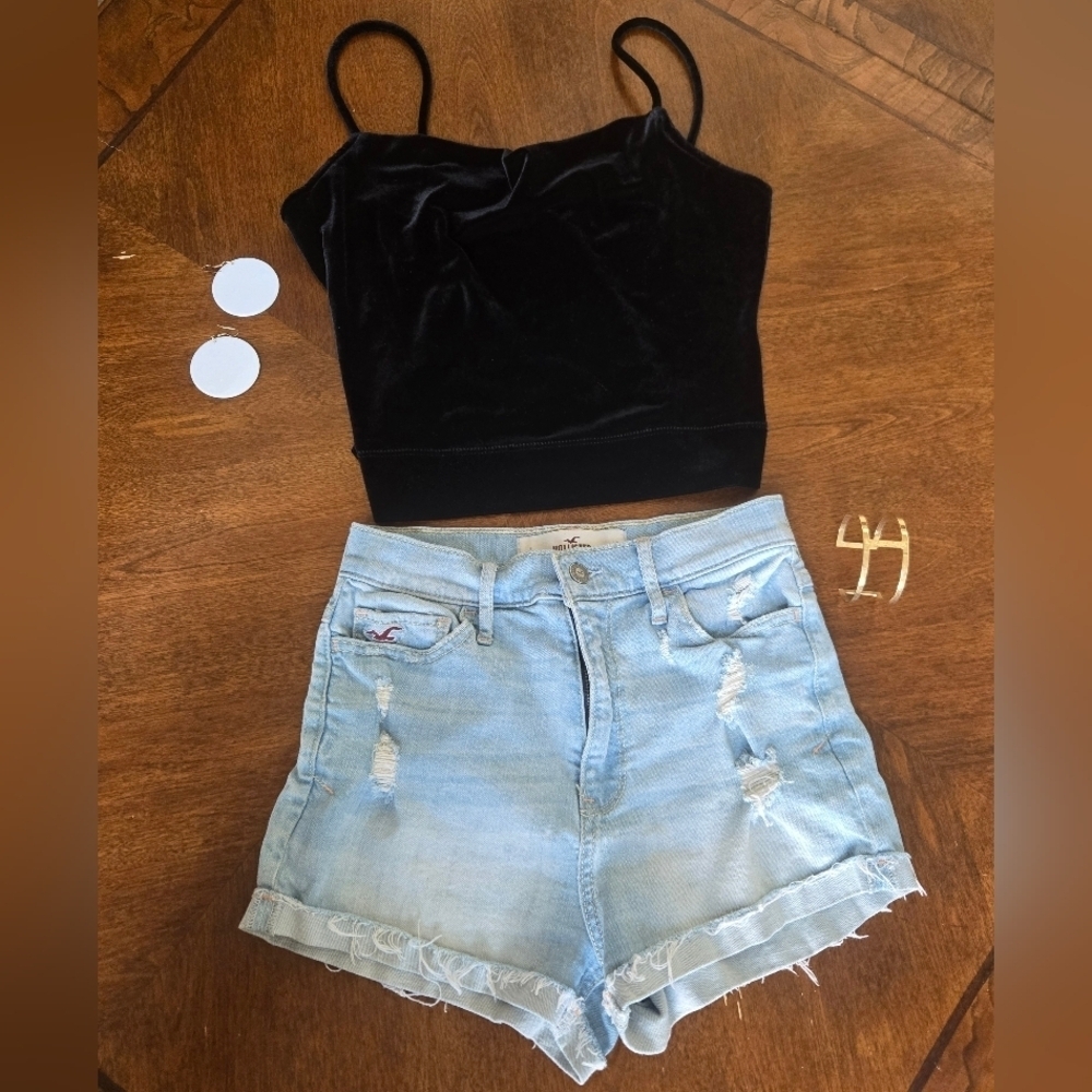 BUNDLE Of Short And Top, Elegant Black Velvet Fabric And Hollister Short Size 1